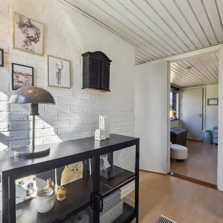 Astrup Vig Hideaway, Thatched With Shelter & Serenity Tatil Evi