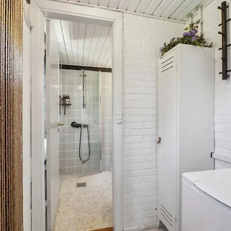 Tatil Evi Astrup Vig Hideaway, Thatched With Shelter & Serenity
